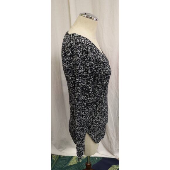 Guess Sweater Black Grey White Size Small Long Sleeves (13) - Picture 4 of 12